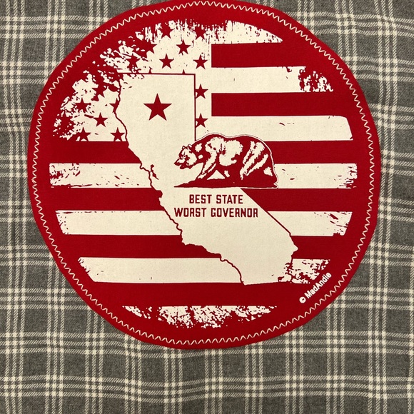California “Beat State, Worst Governor” One-of-a-Kind RSQ Collective Flannel - L - Picture 3 of 4